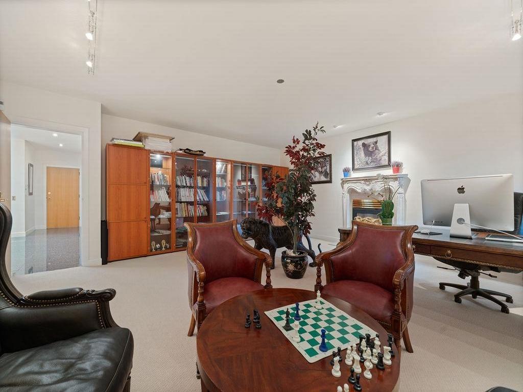 Listing Image for R3072215