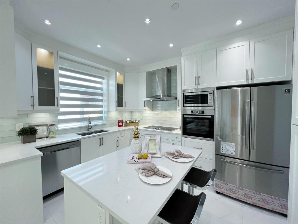 Listing Image for R3072268