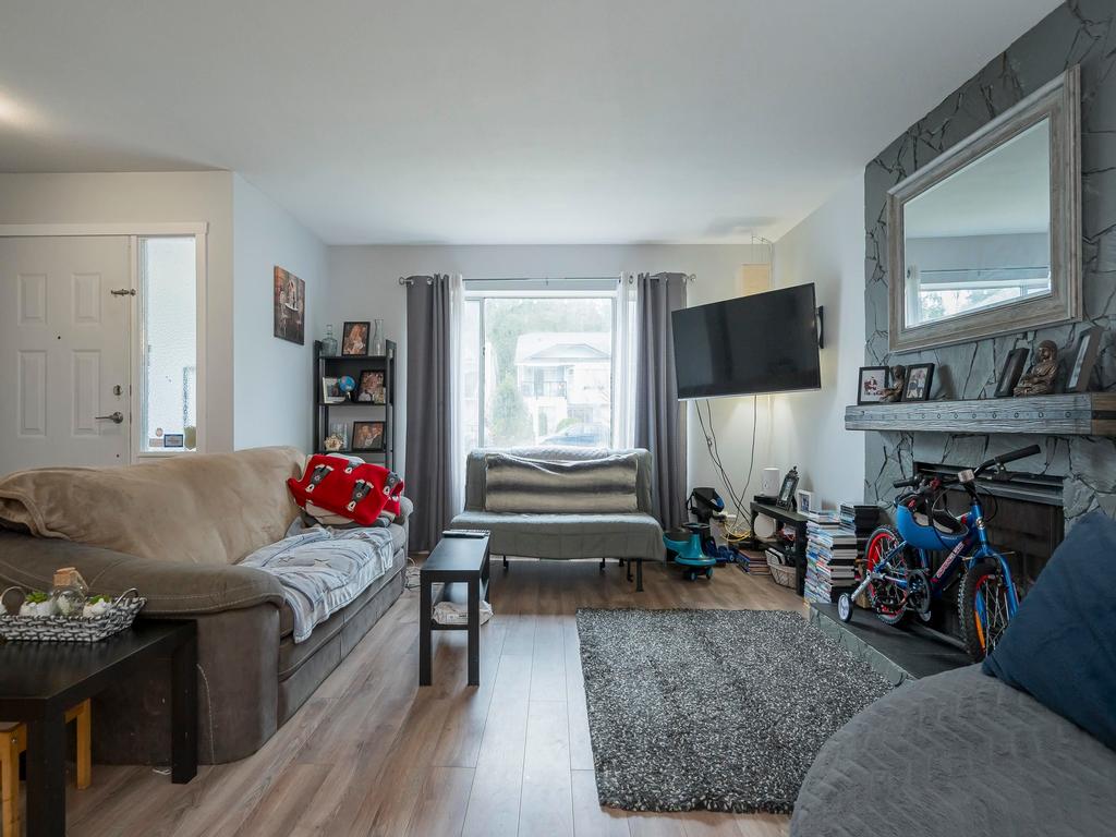 Listing Image for R3072278