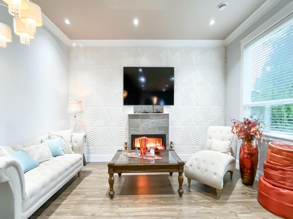 Listing Image for R3072356