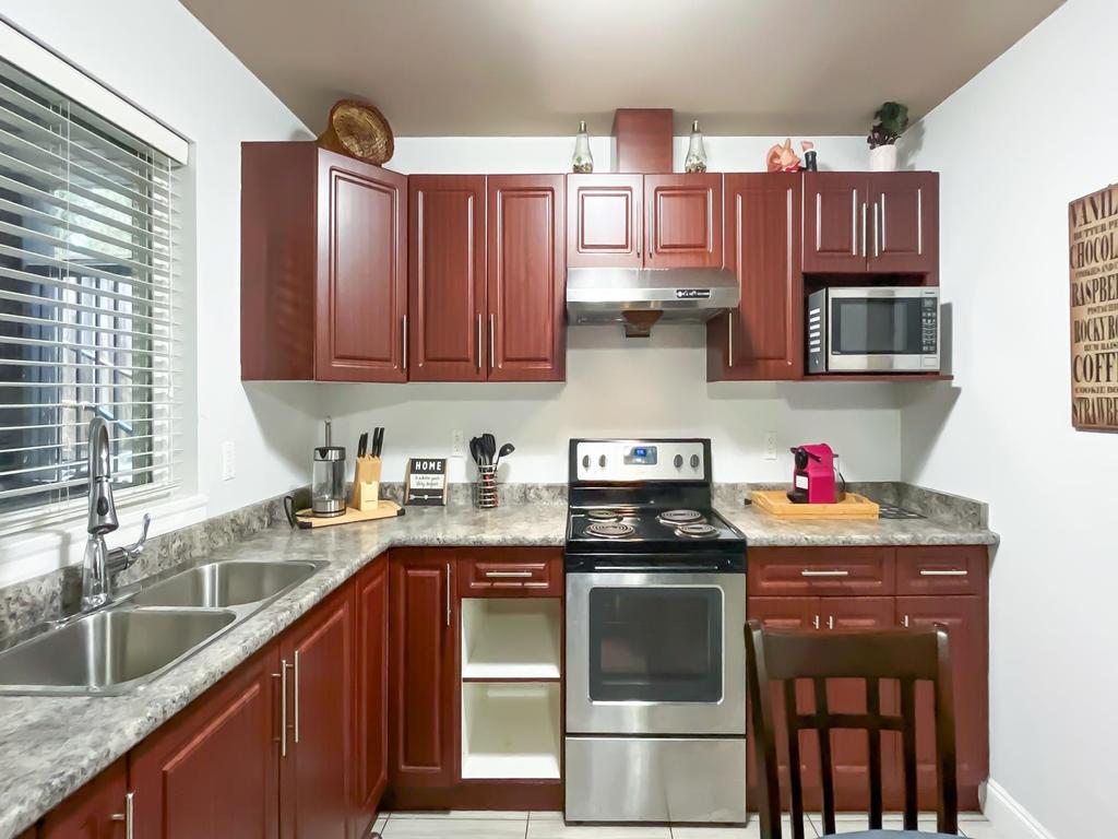 Listing Image for R3072356