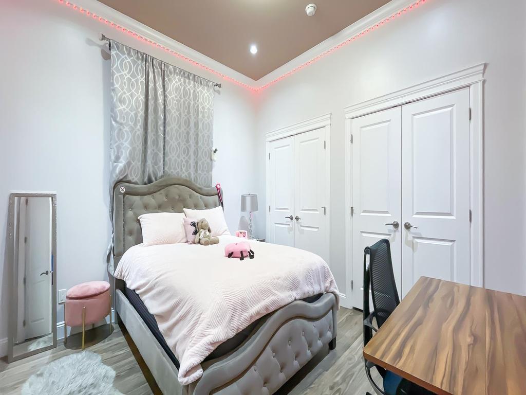 Listing Image for R3072356