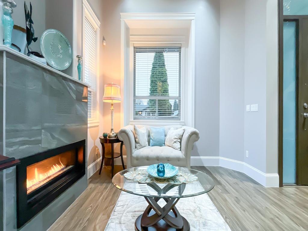 Listing Image for R3072356