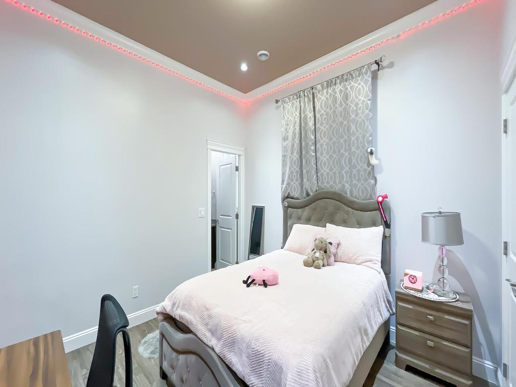 Listing Image for R3072356