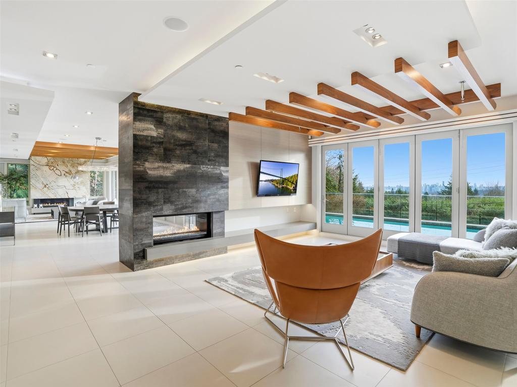 Listing Image for R3072357