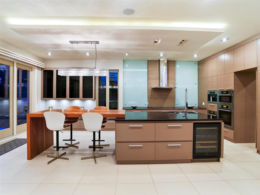 Listing Image for R3072357