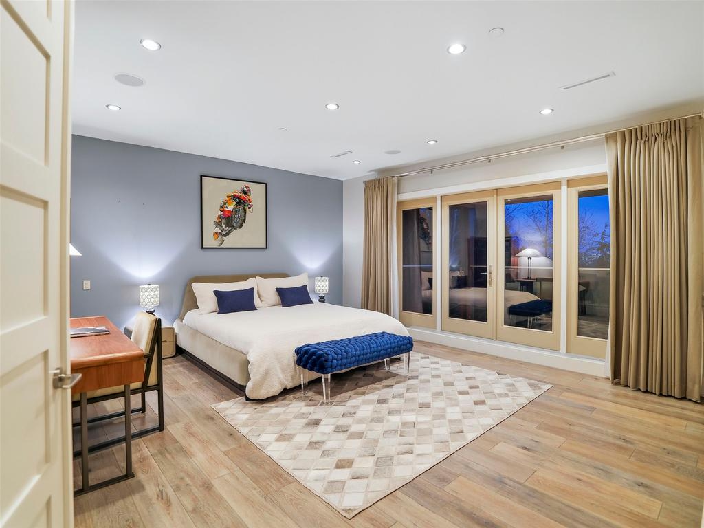 Listing Image for R3072357