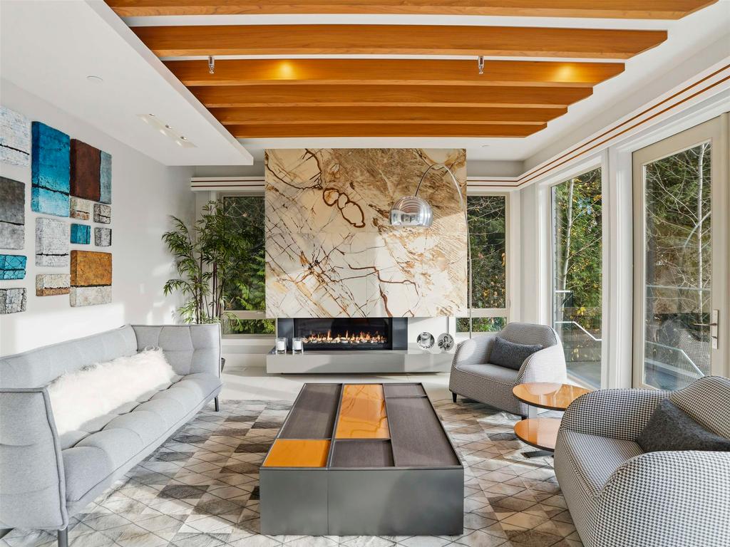 Listing Image for R3072357