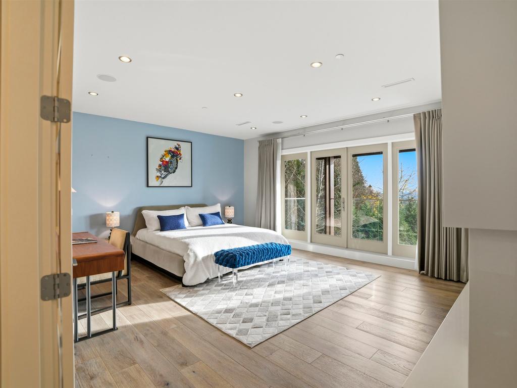 Listing Image for R3072357