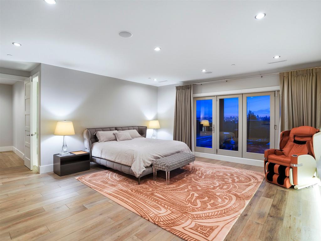 Listing Image for R3072357