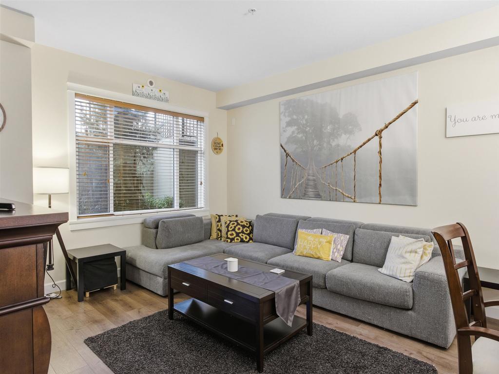 Listing Image for R3072385