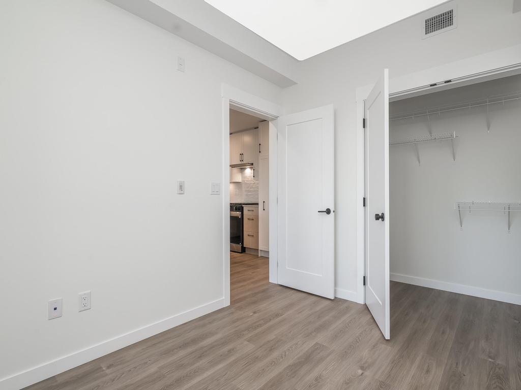 Listing Image for R3072387