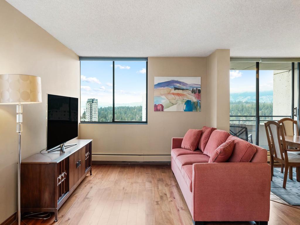 Listing Image for R3072456