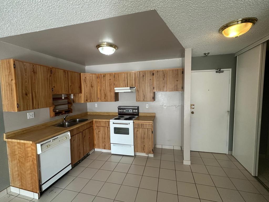Listing Image for R3072585