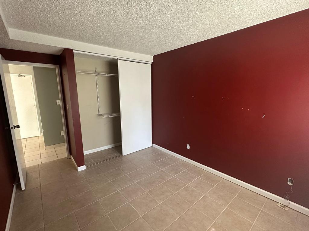 Listing Image for R3072585