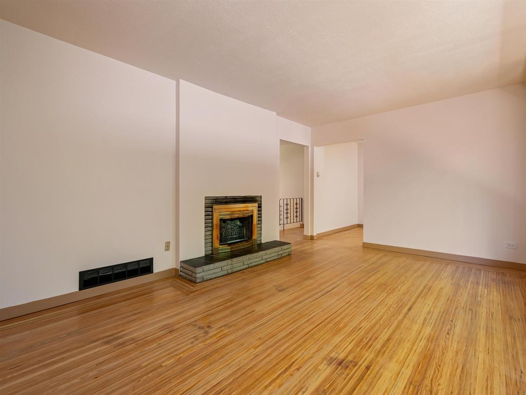 Listing Image for R3072631