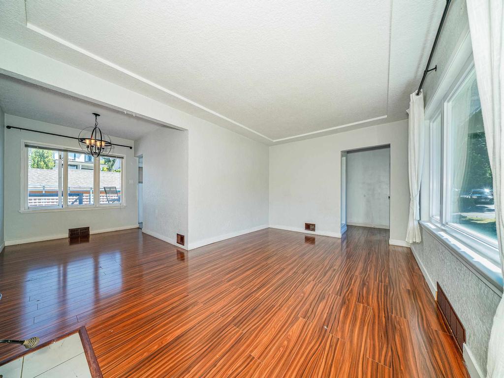 Listing Image for R3072773