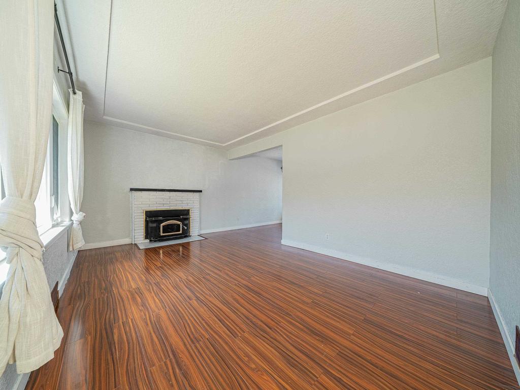 Listing Image for R3072773