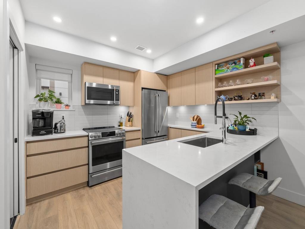 Listing Image for R3072774