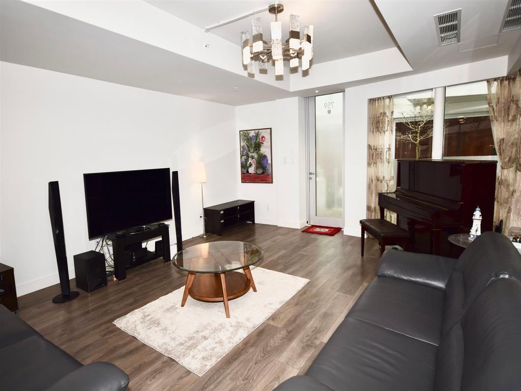 Listing Image for R3072847