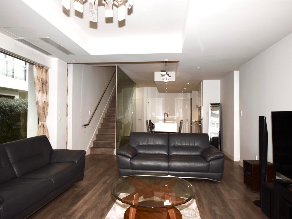 Listing Image for R3072847