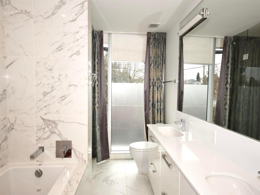 Listing Image for R3072847