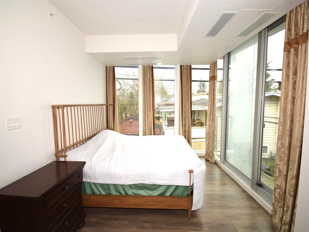 Listing Image for R3072847