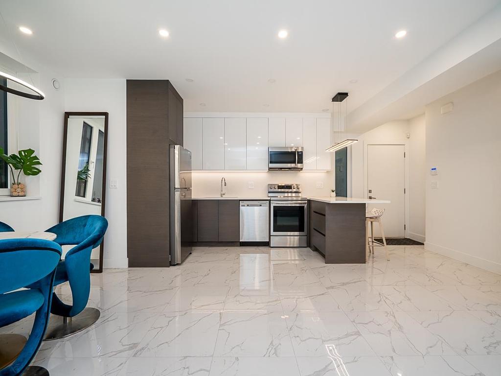 Listing Image for R3072884