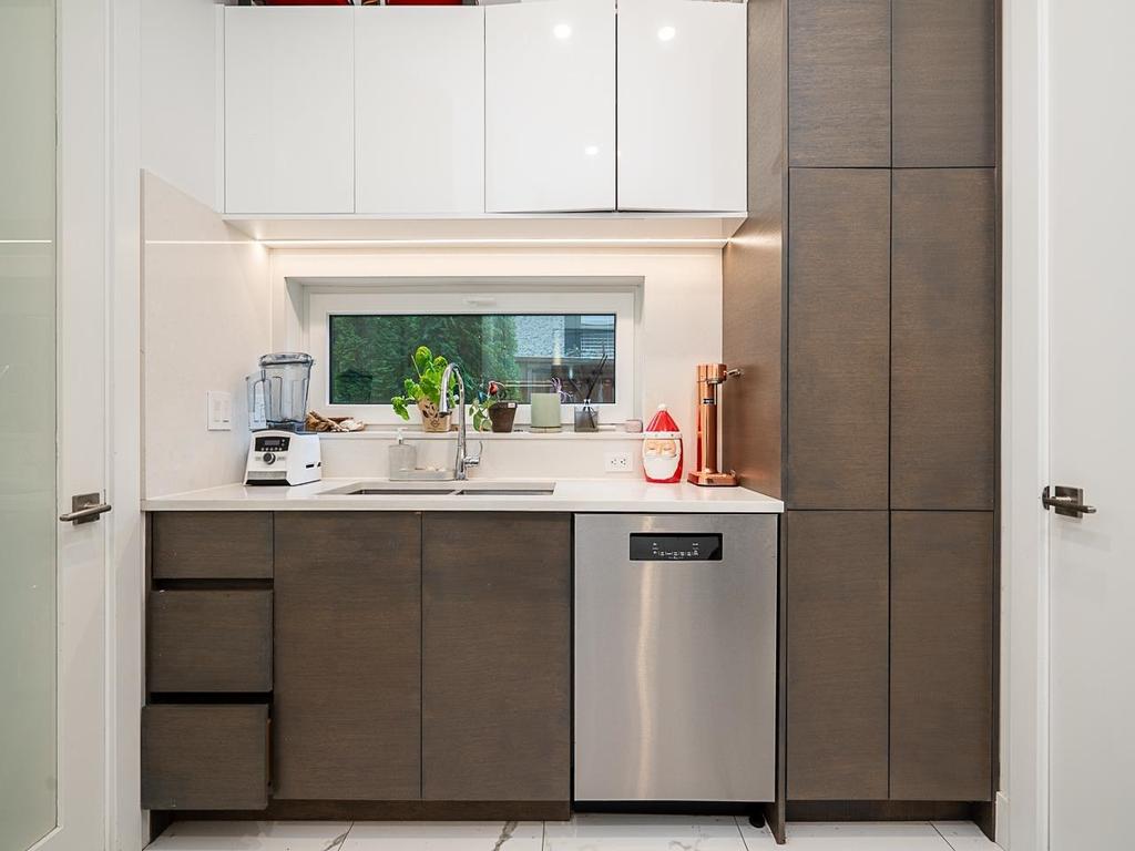 Listing Image for R3072884