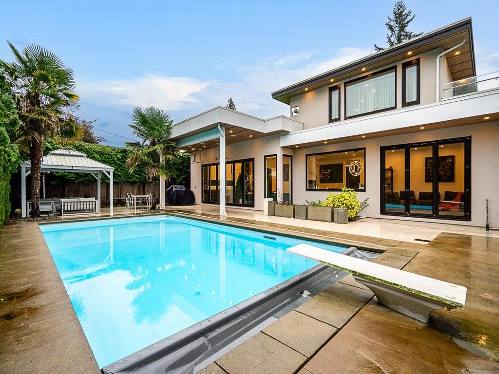 Listing Image for R3072884