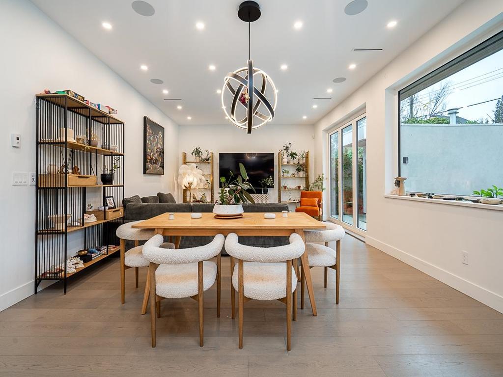 Listing Image for R3072884