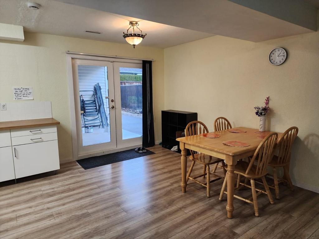 Listing Image for R3072942