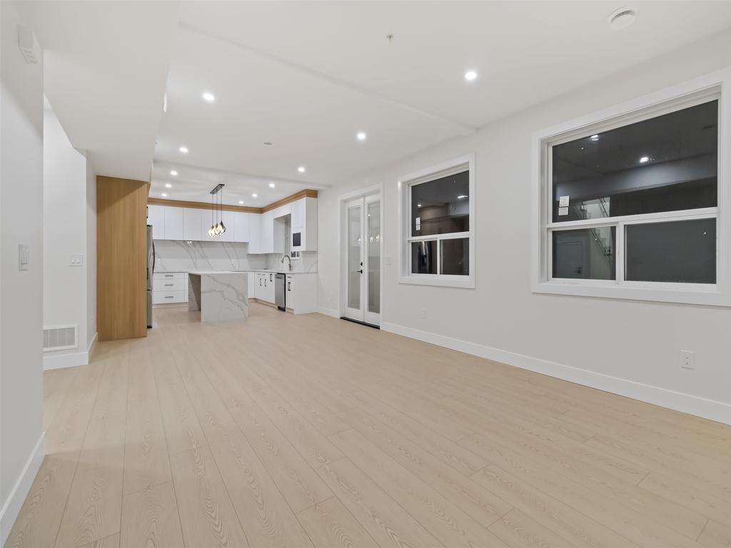 Listing Image for R3072951