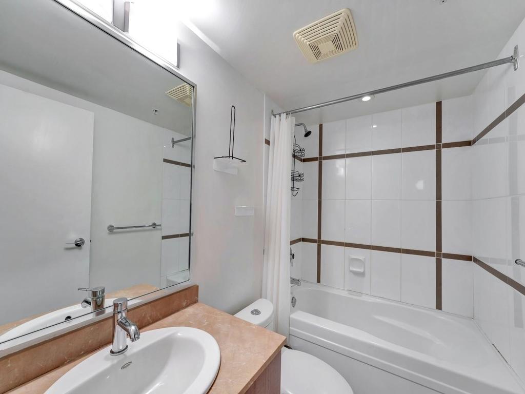 Listing Image for R3072978