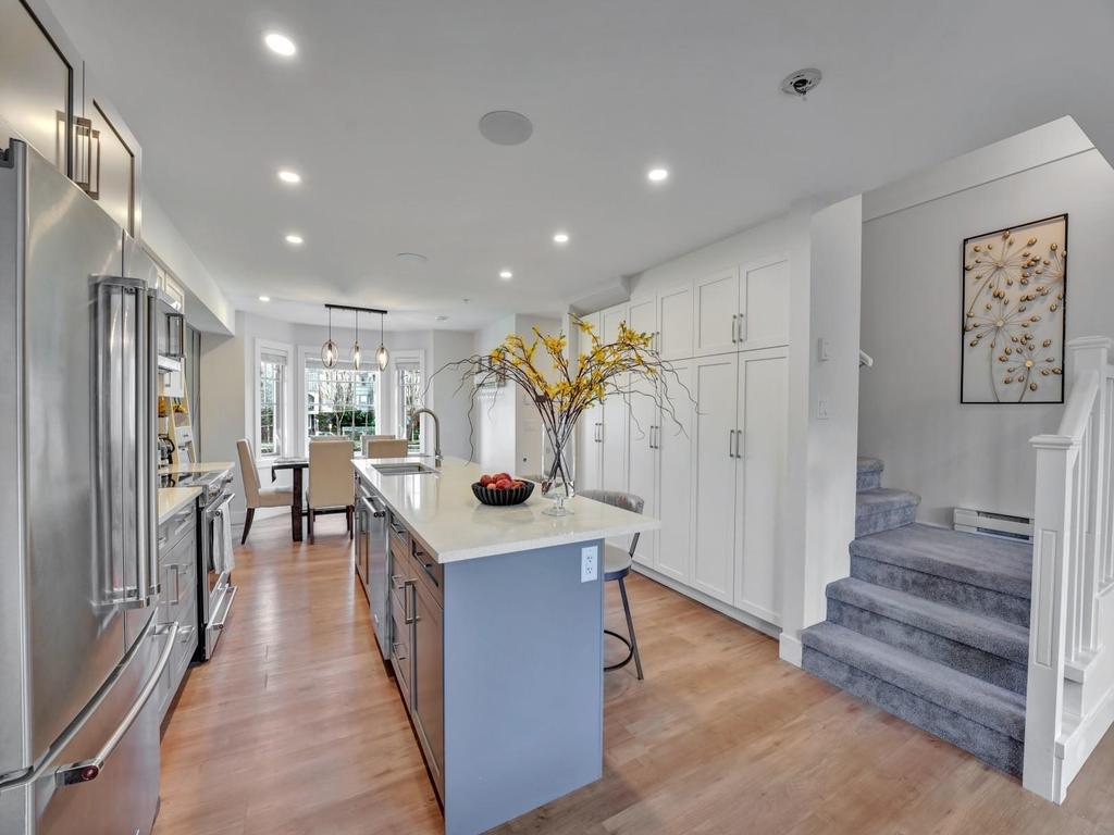 Listing Image for R3072997