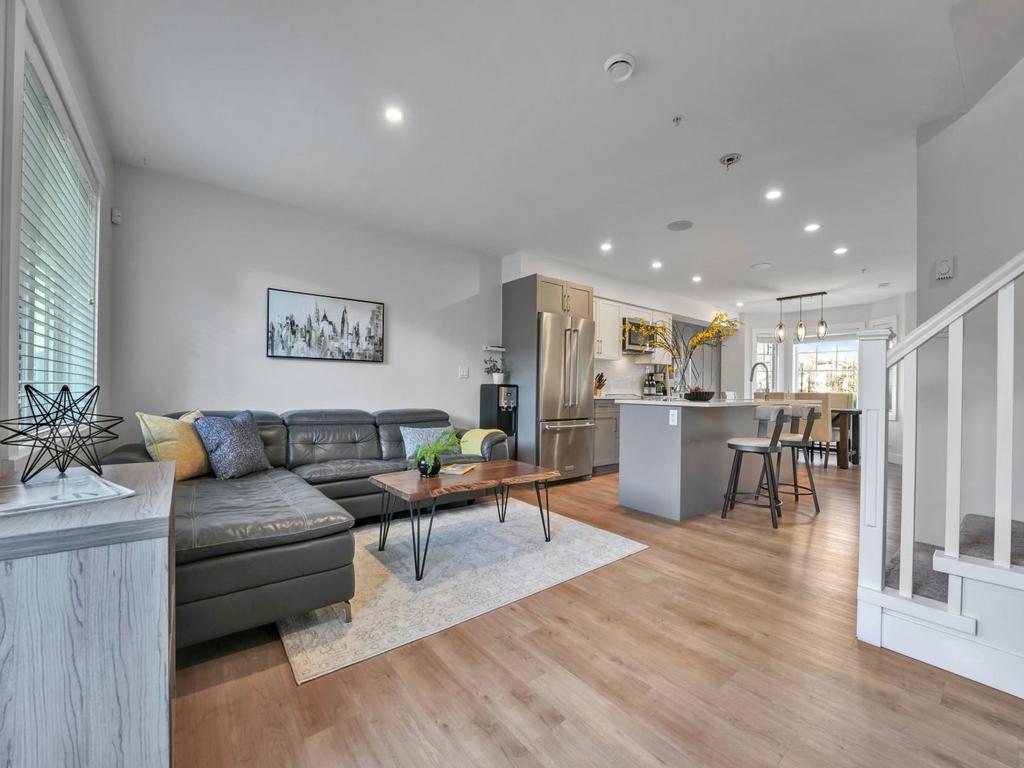 Listing Image for R3072997