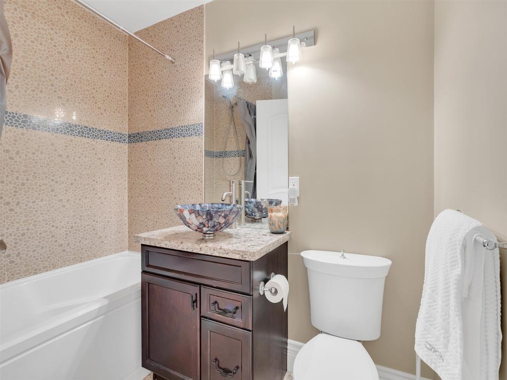 Listing Image for R3073033