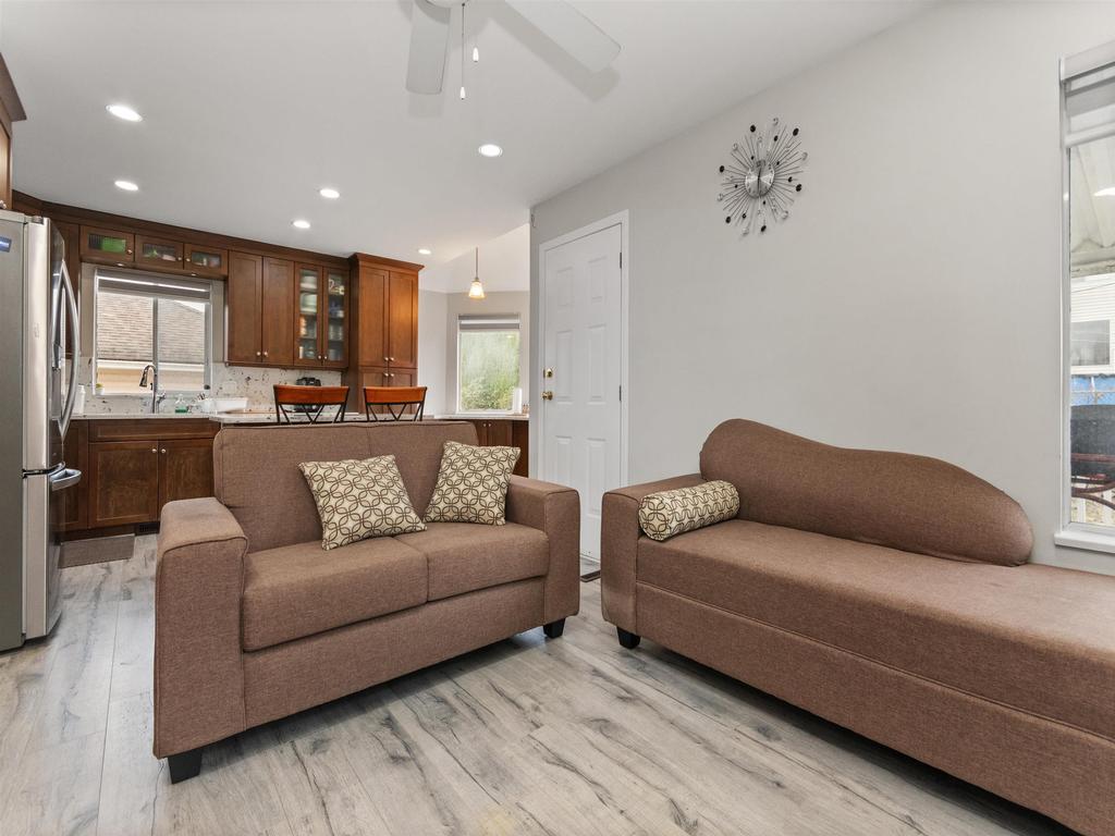 Listing Image for R3073076