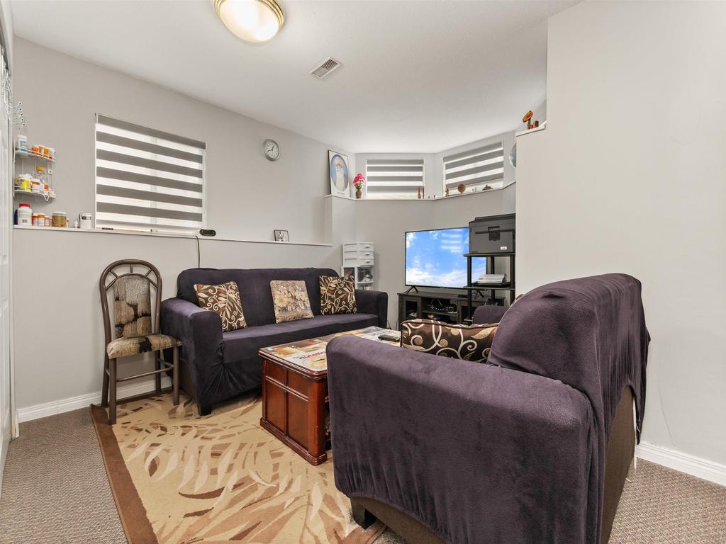 Listing Image for R3073076