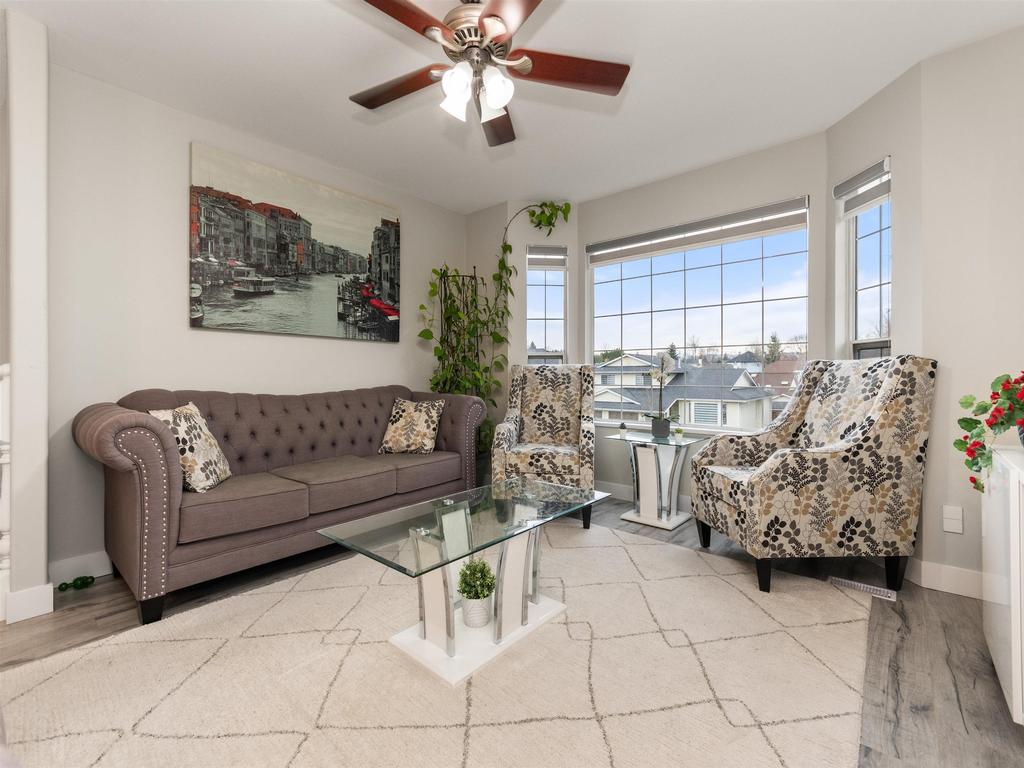 Listing Image for R3073076