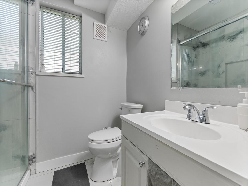 Listing Image for R3073076