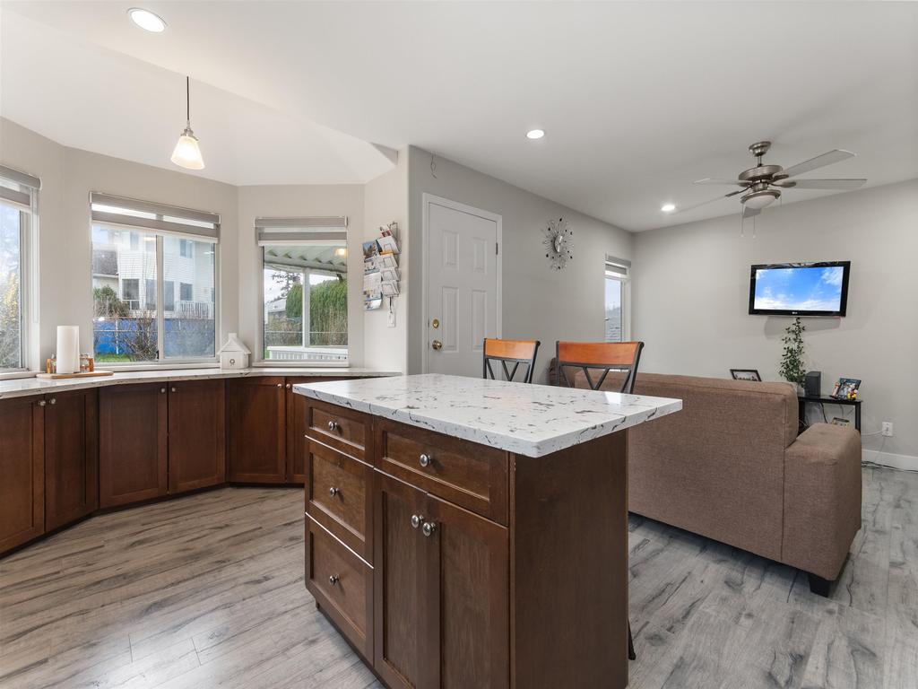 Listing Image for R3073076