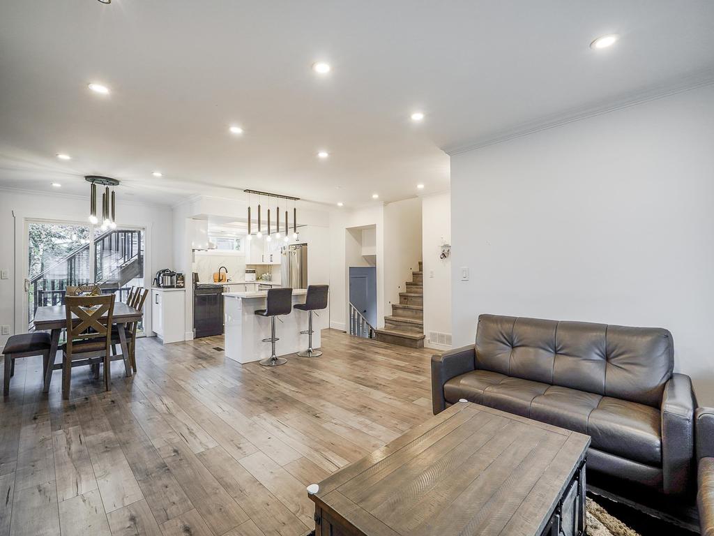 Listing Image for R3073137