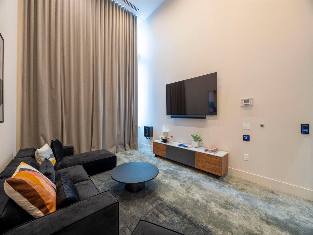 Listing Image for R3073178