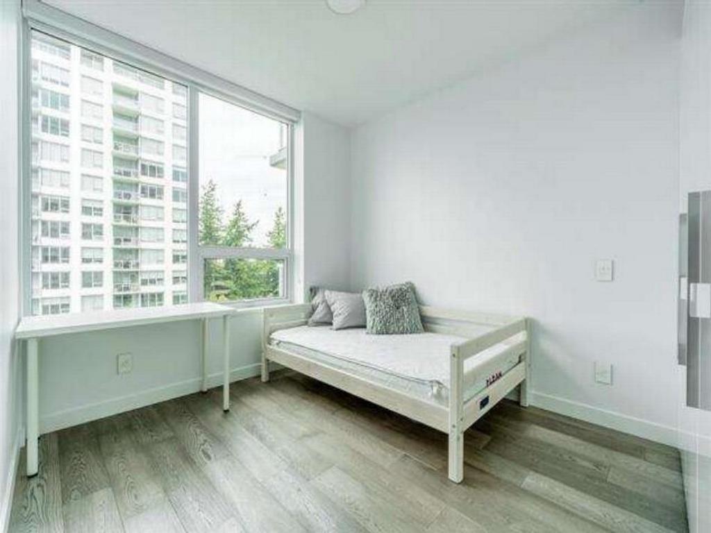 Listing Image for R3073196