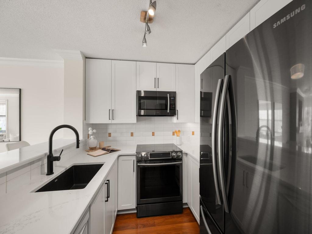 Listing Image for R3073256