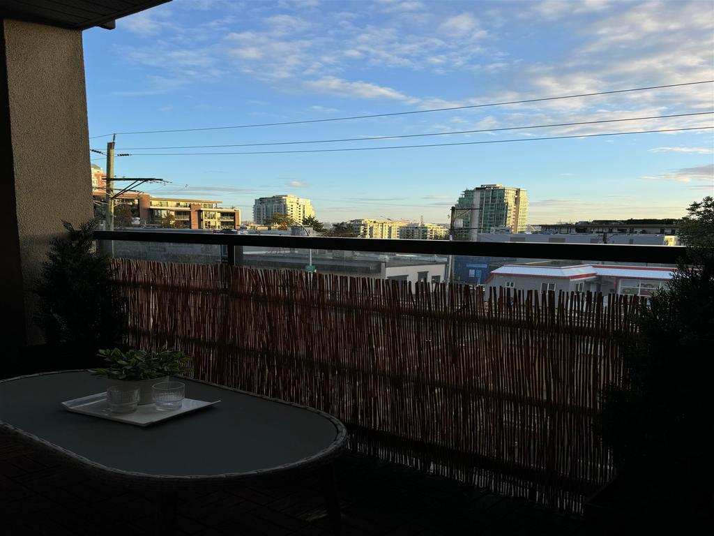 Listing Image for R3073256