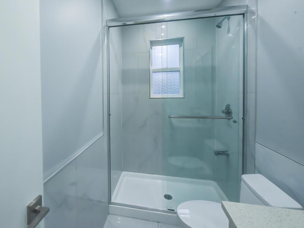 Listing Image for R3073343