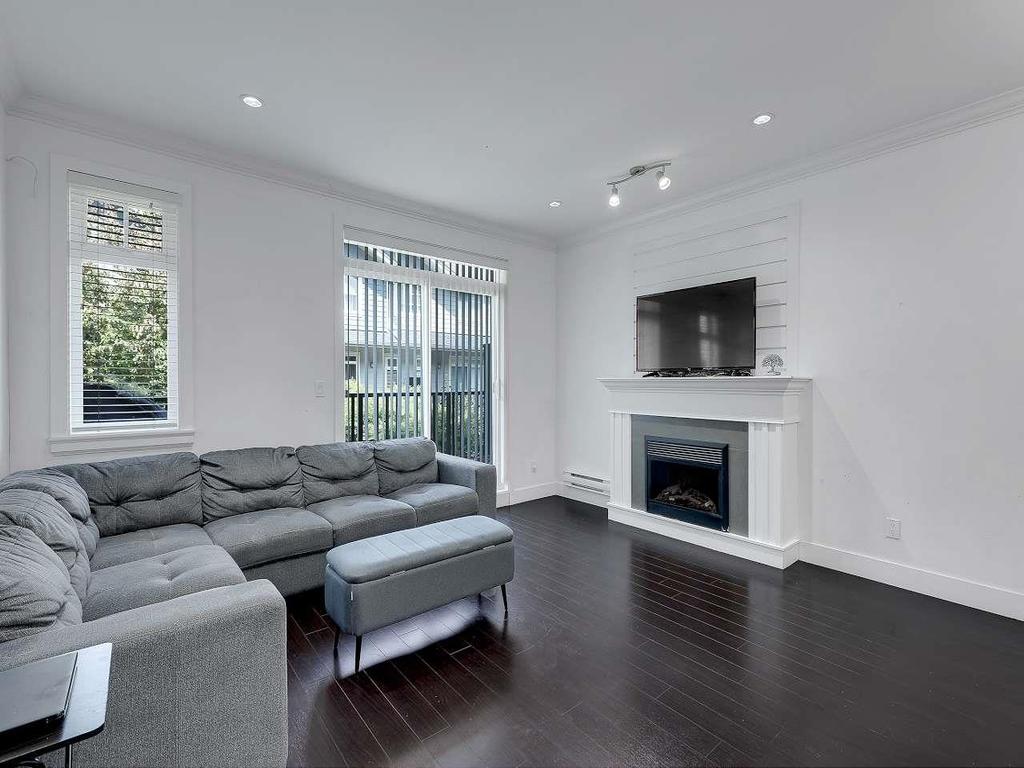 Listing Image for R3073350