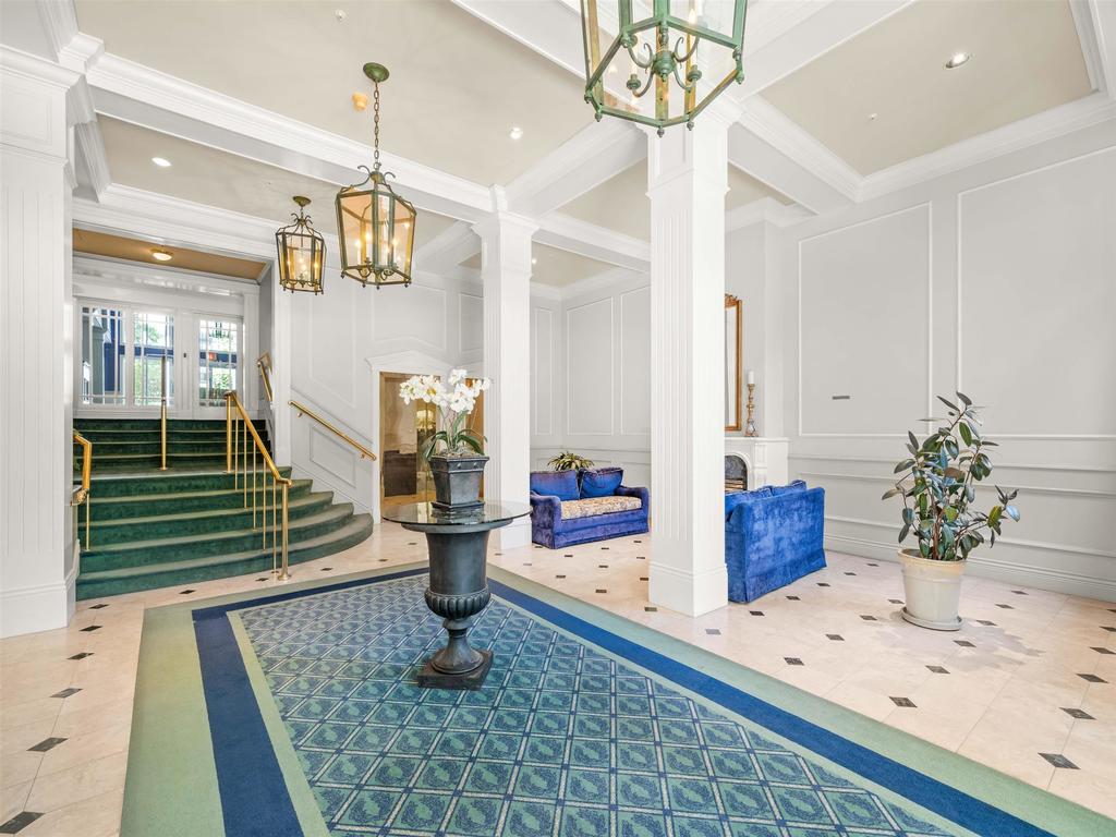 Listing Image for R3073358